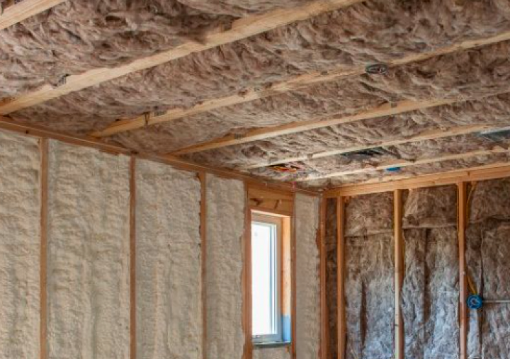 SPIKE IN SPRAY FOAM INSULATION ESCALATES MORTGAGE WOES